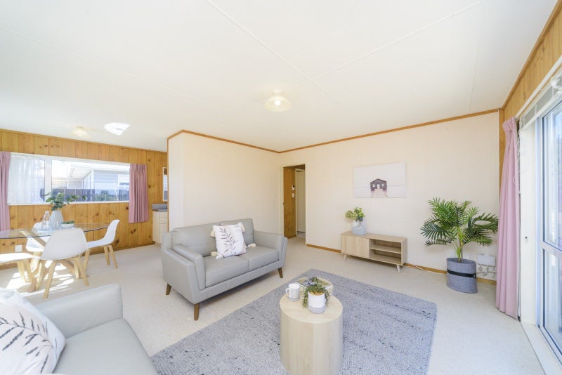 67A Benmore Avenue, Cloverlea, Palmerston North - Carousel 2