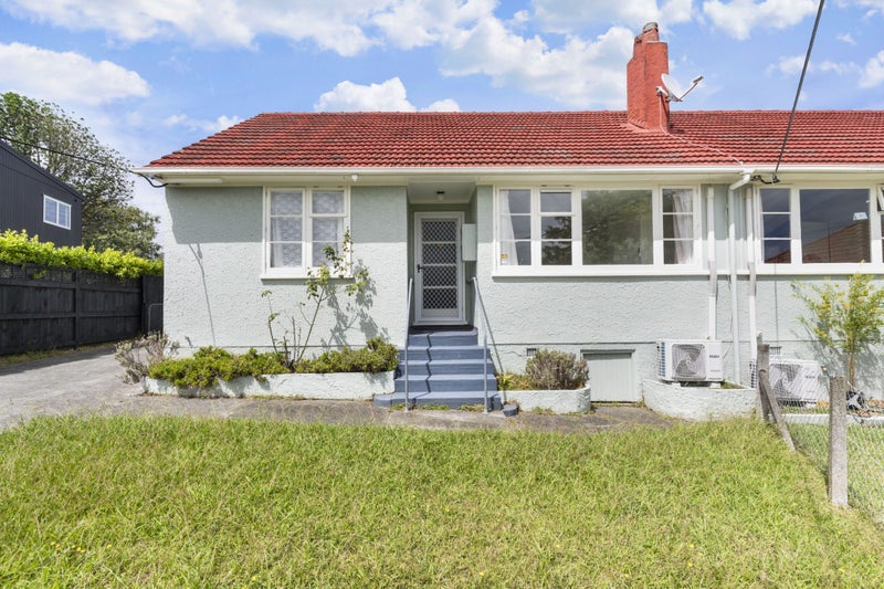 16A Fraser Road, Narrow Neck, Auckland - Carousel 2