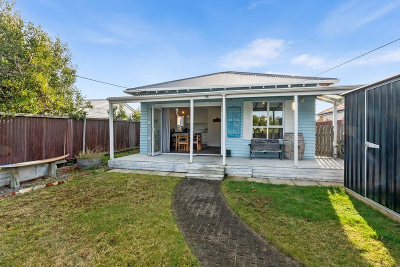 38 Pacific Road, North New Brighton, Christchurch - Carousel 1