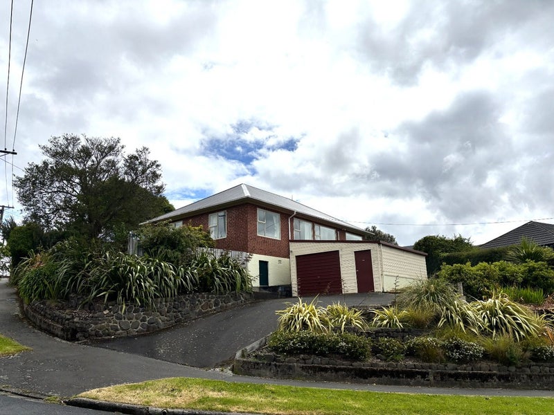 31 Forresbank Avenue, Wakari, Dunedin - Carousel 12