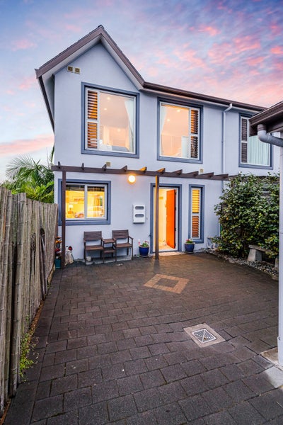 9T Clearwater Cove, West Harbour, Auckland - Carousel 2