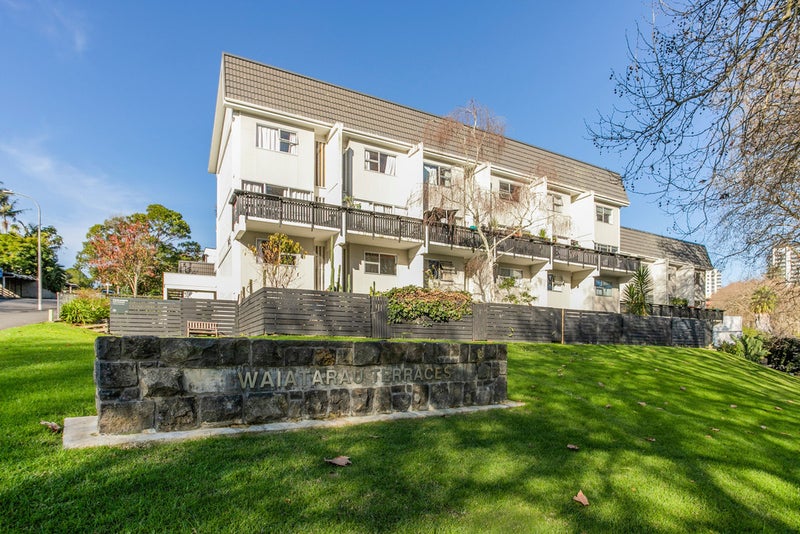 2/145 Howe Street, Freemans Bay, Auckland - Carousel 2