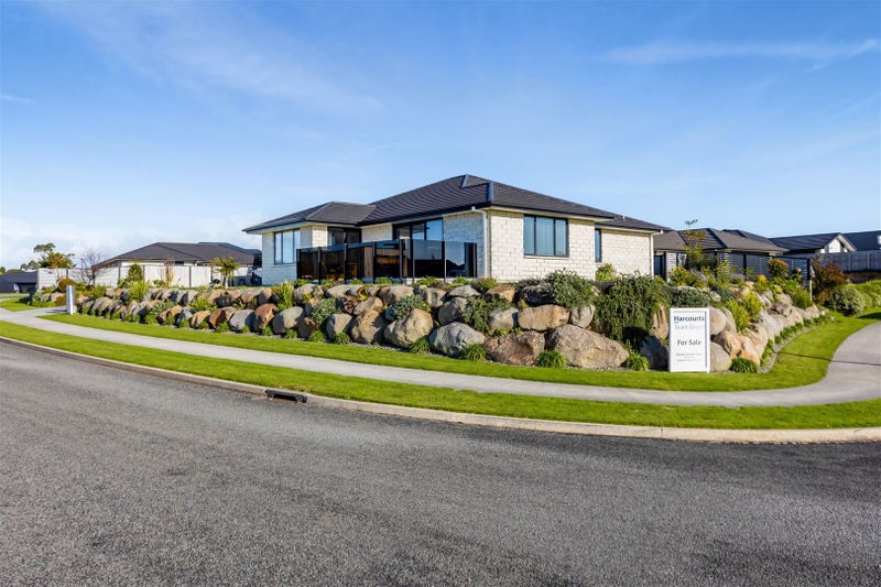 31 Papawhero Drive, Bell Block, New Plymouth - Carousel 26