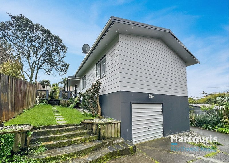 1/729 Swanson Road, Swanson, Auckland - Carousel 1