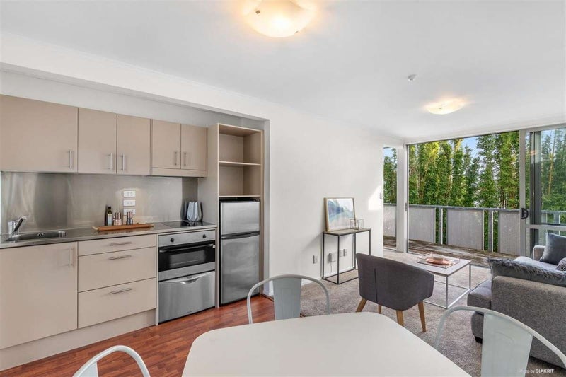 6/11 Sentinel Road, Herne Bay, Auckland - Carousel 2