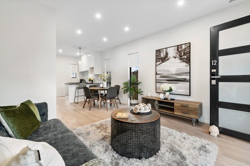 14/36 Westgate Drive, Westgate, Auckland - Carousel 1