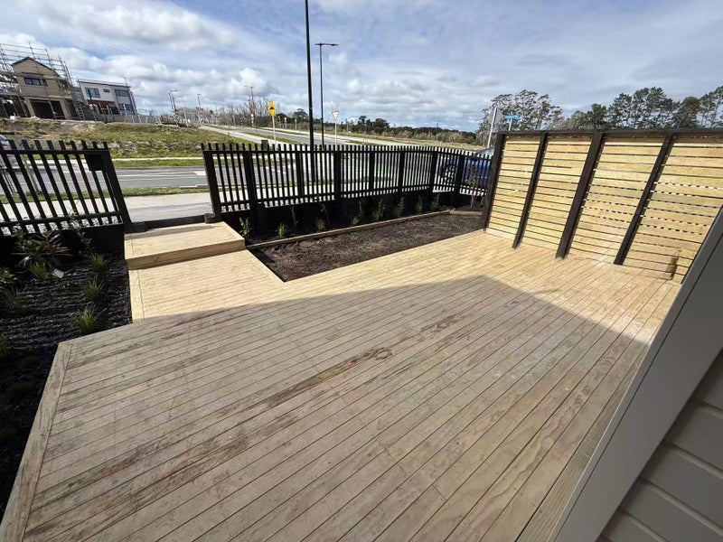 2 Toetoe Street, Westgate, Auckland - Carousel 2