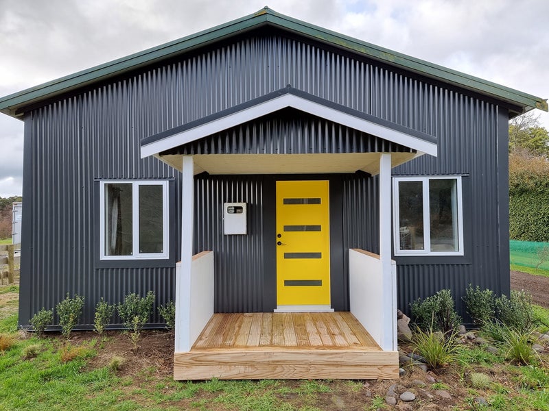 64 Burns Street, Ohakune - Carousel 1