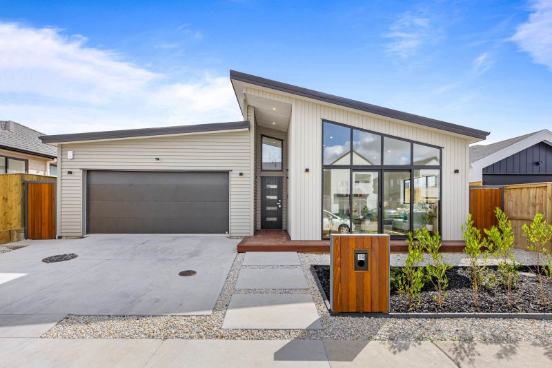 19 Ara Kakara Avenue, Huapai, Kumeu - Carousel 1