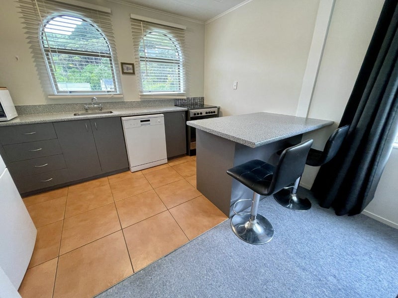 22A YARROW PL, papakowhai, Porirua - Carousel 2