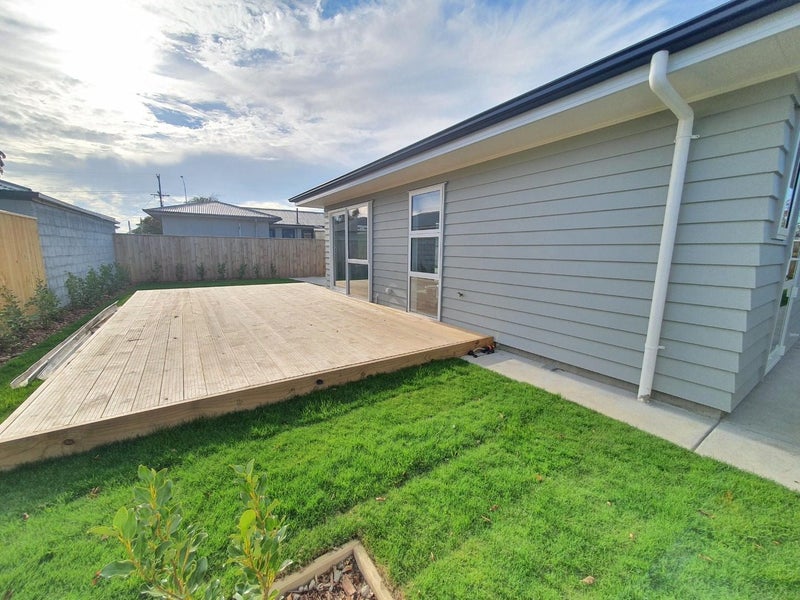 39A Fairs Road, Milson, Palmerston North - Carousel 12