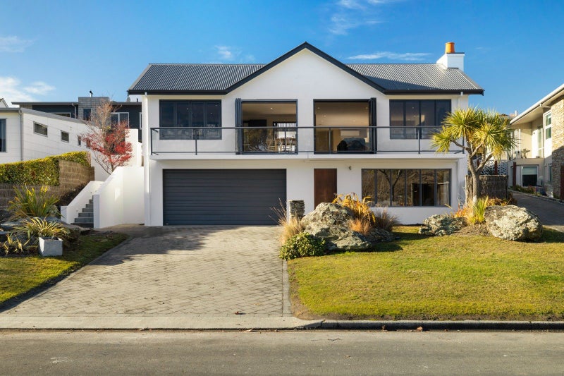 32A Lake Avenue, Frankton, Queenstown - Carousel 2