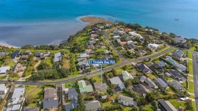 31 Tindalls Bay Road, Tindalls Beach, Whangaparaoa - Carousel 1