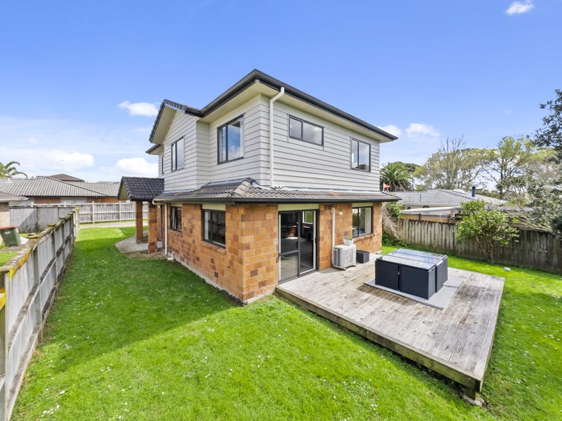 33 Riverglade Parkway, Te Atatu South, Auckland - Carousel 2