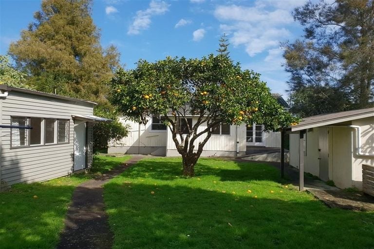 29 Thomas Road, Mangere, Auckland - Carousel 14