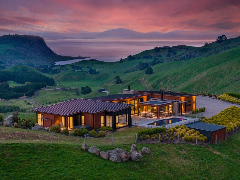 155 Whakaroa Road, Kinloch, Taupō - Carousel 1