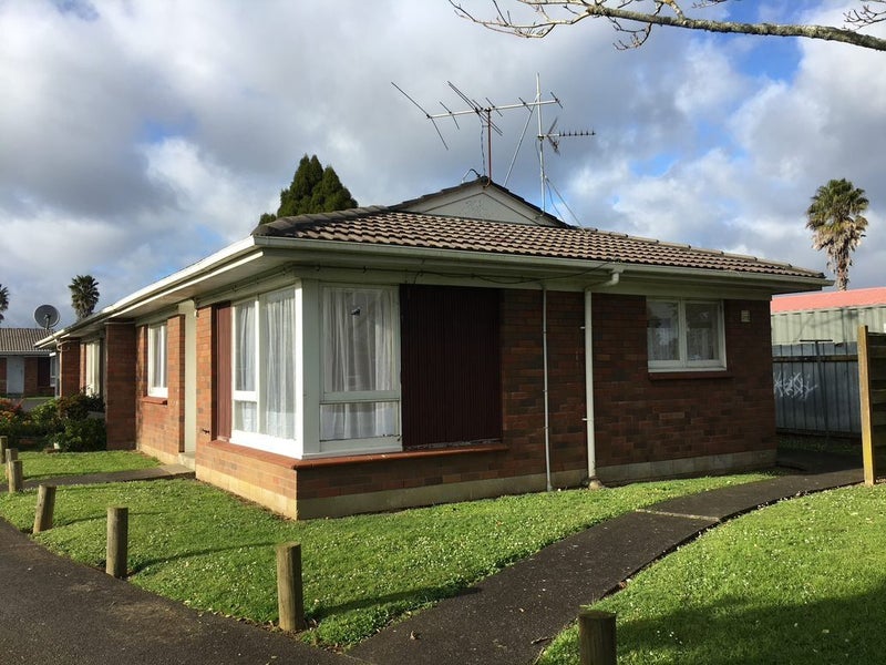 1/52 Puhinui Road, Manukau, Auckland - Carousel 1