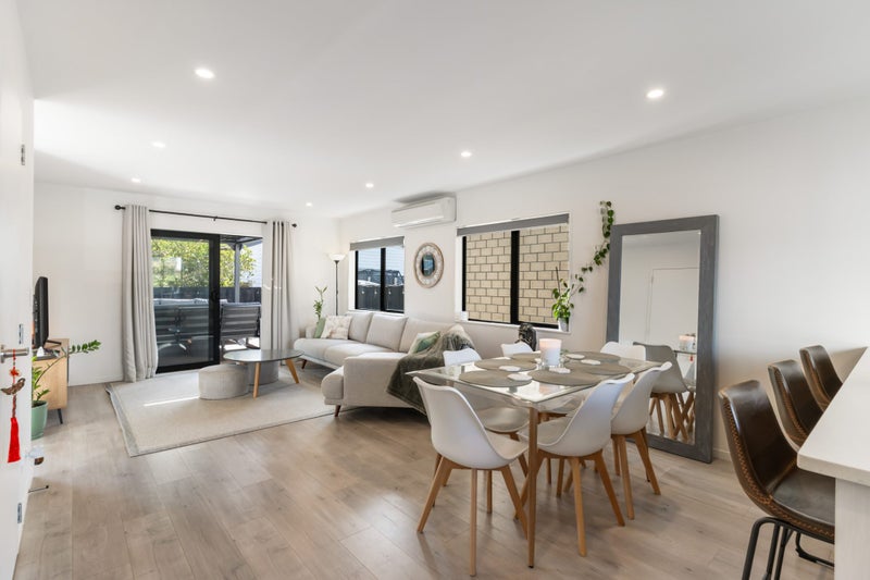 12 Kearns Drive, Hobsonville, Auckland - Carousel 2