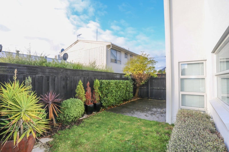 537 Barbadoes Street, Edgeware, Christchurch - Carousel 15