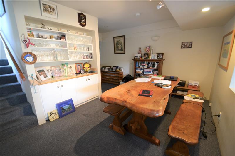 17 Hathaway Court, The Wood, Nelson - Carousel 2