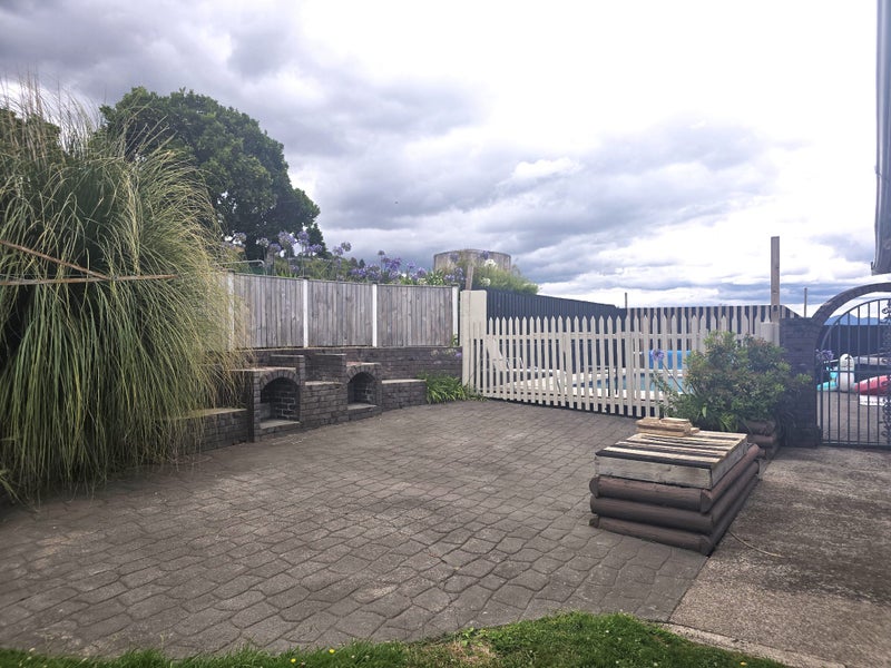 64 Minden Road, Tauranga - Carousel 16