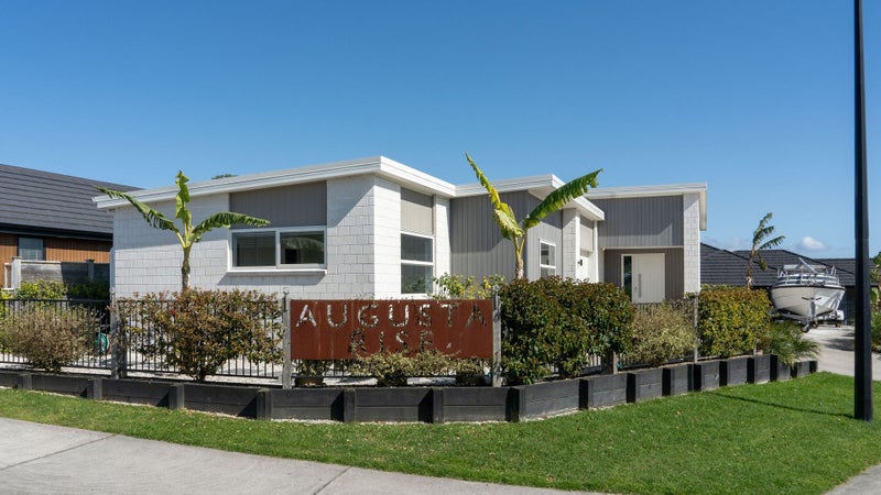 27 Kayelene Place, Omokoroa - Carousel 1