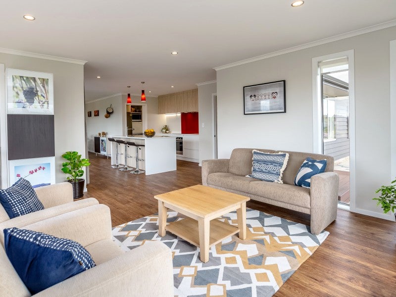 4 Valkyrie Close, Carterton - Carousel 26