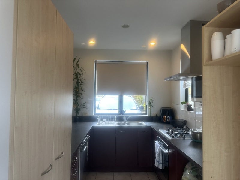 27/22 Northcross Drive, Oteha, Auckland - Carousel 2