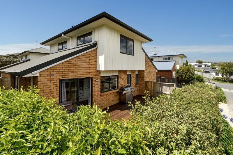 21 Maggie Place, Ohauiti, Tauranga - Carousel 1