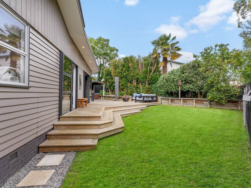 47 Felgrove Street, Glendene, Auckland - Carousel 2