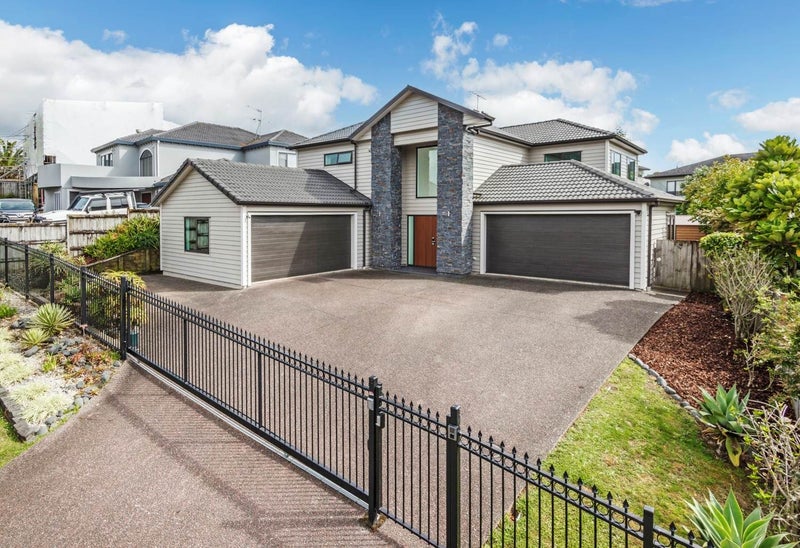 84 Hugh Green Drive, Pinehill, Auckland - Carousel 2