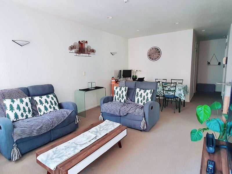 4H/72 Wellesley Street West, Auckland Central, Auckland - Carousel 1