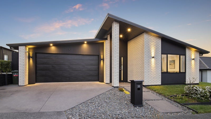 33 Jonah Lomu Drive, Paerata, Pukekohe - Carousel 1