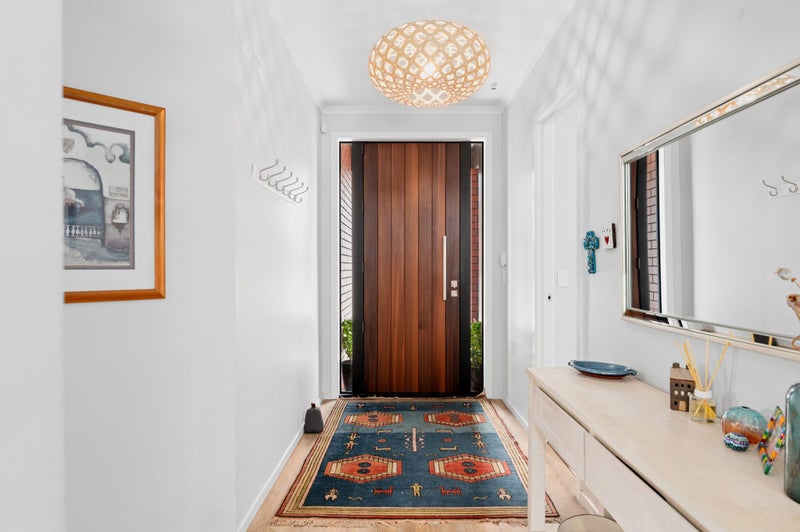 48A MacFarlane Street, Hamilton East, Hamilton - Carousel 2