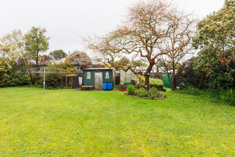 18 Wilson Street, Bulls - Carousel 2