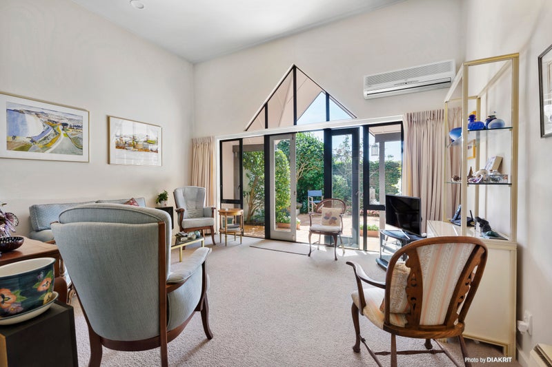 3/14 Harriett Street, Thorndon, Wellington - Carousel 1