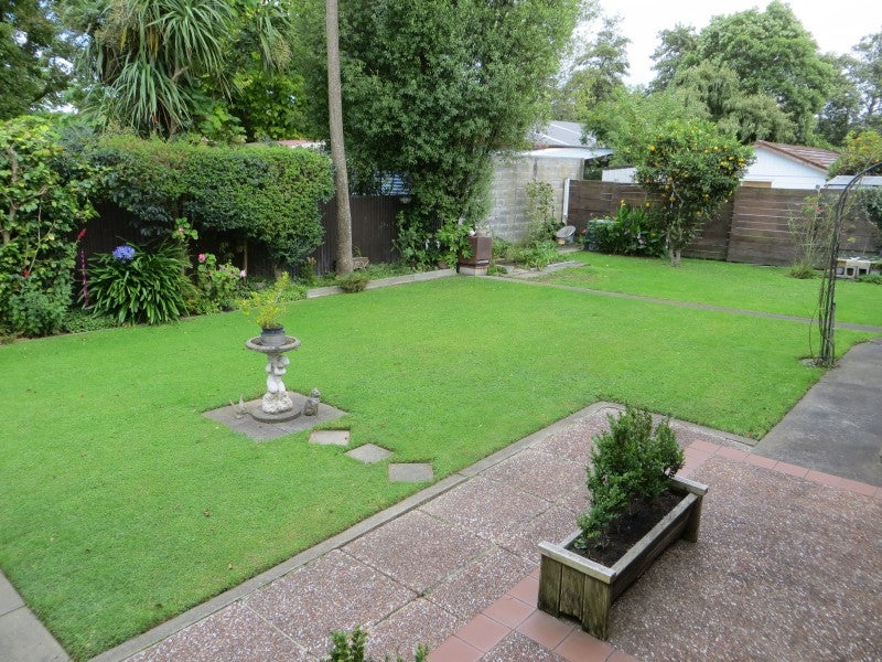 5 Stillwater Place, Westbrook, Palmerston North - Carousel 2