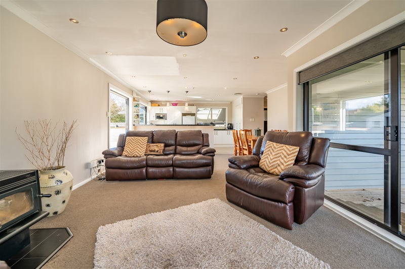 20 Brentwood Street, Trentham, Upper Hutt - Carousel 32