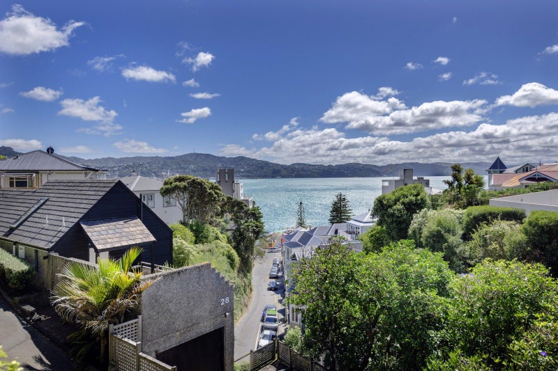 30B Hay Street, Oriental Bay, Wellington - Carousel 2