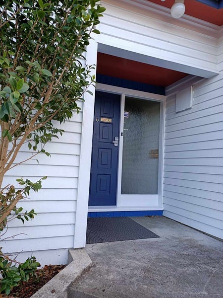 22 Manuka Street, Miramar, Wellington - Carousel 18