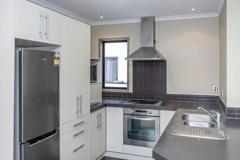 56F Willoughby Street, Whitiora, Hamilton - Carousel 2