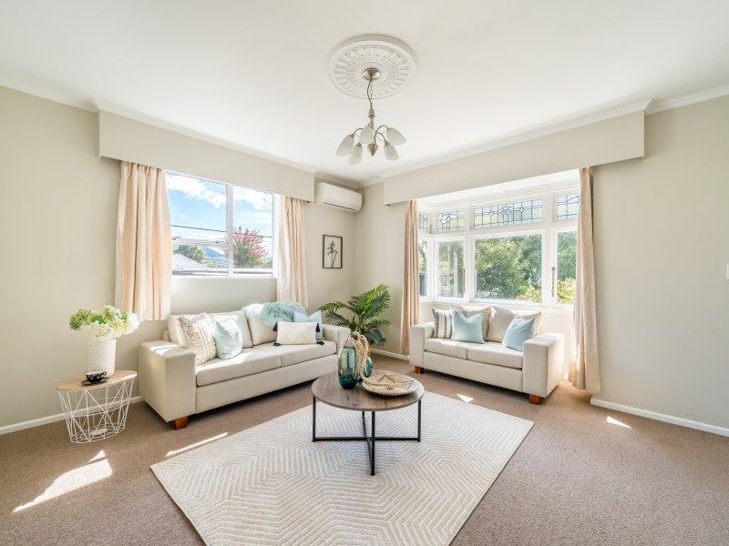 6 Bristol Street, Trentham, Upper Hutt - Carousel 1