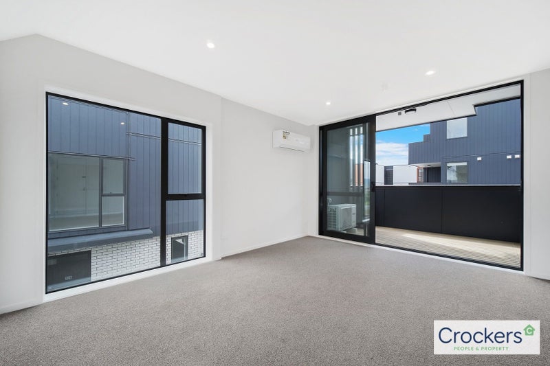 5/4 Treasure Lane, TE ATATU SOUTH, AUCKLAND - Carousel 2