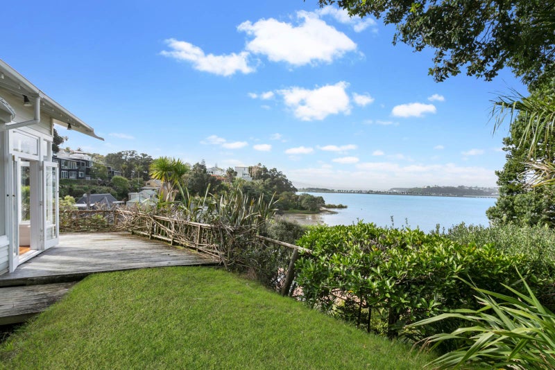 49 Tohunga Crescent, Parnell, Auckland - Carousel 1