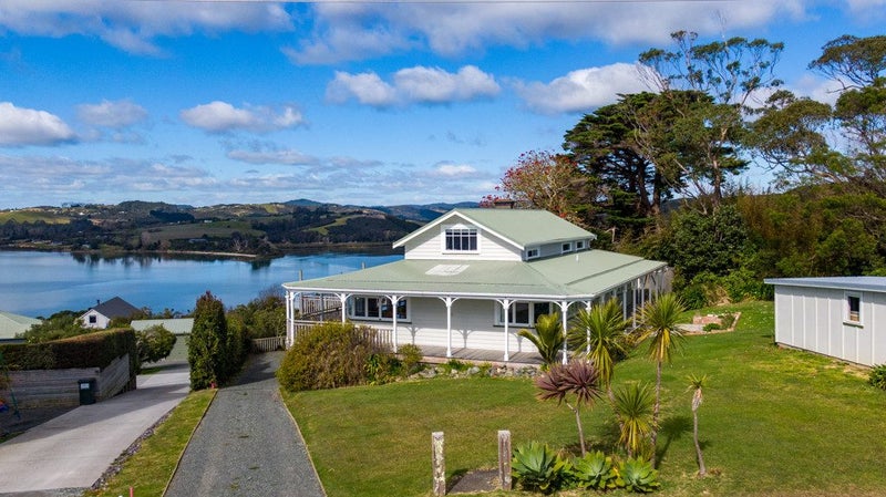 29 Colonel Mould Drive, Mangōnui - Carousel 2