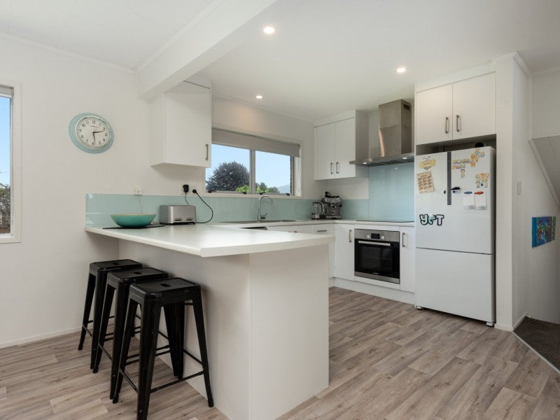 7 Norrie Street, Te Puke - Carousel 2