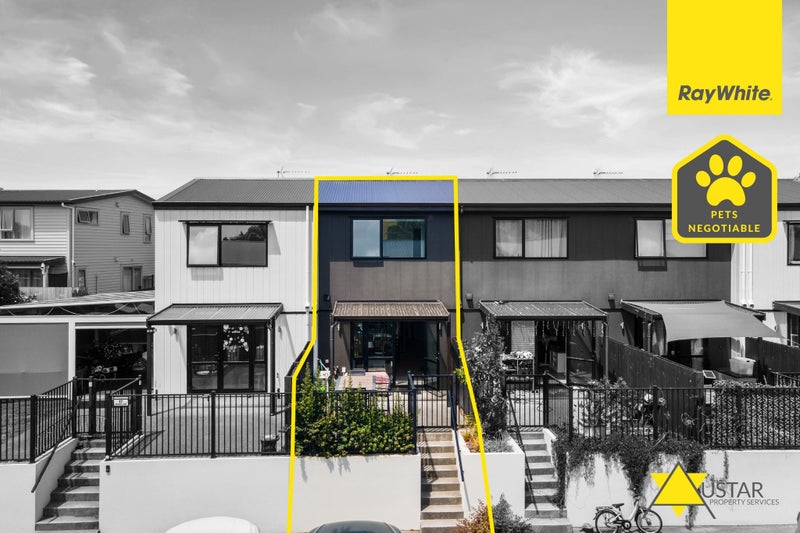 15 Ofanoa Lane, Mount Roskill, Auckland - Carousel 1