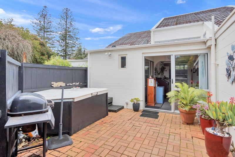 29E Springs Road, Parakai, Helensville - Carousel 1