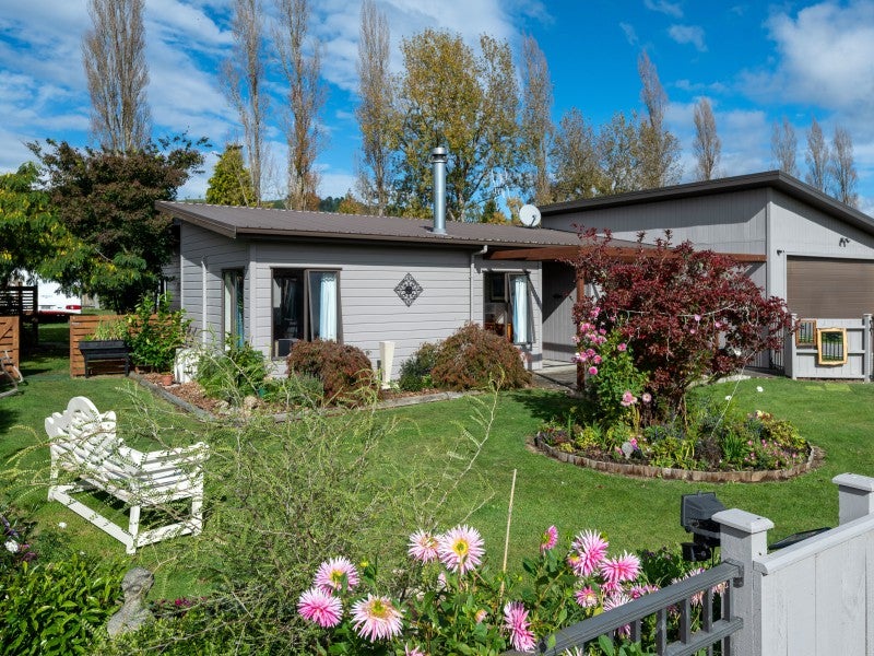 110 Kinloch Road, Taupo - Carousel 1