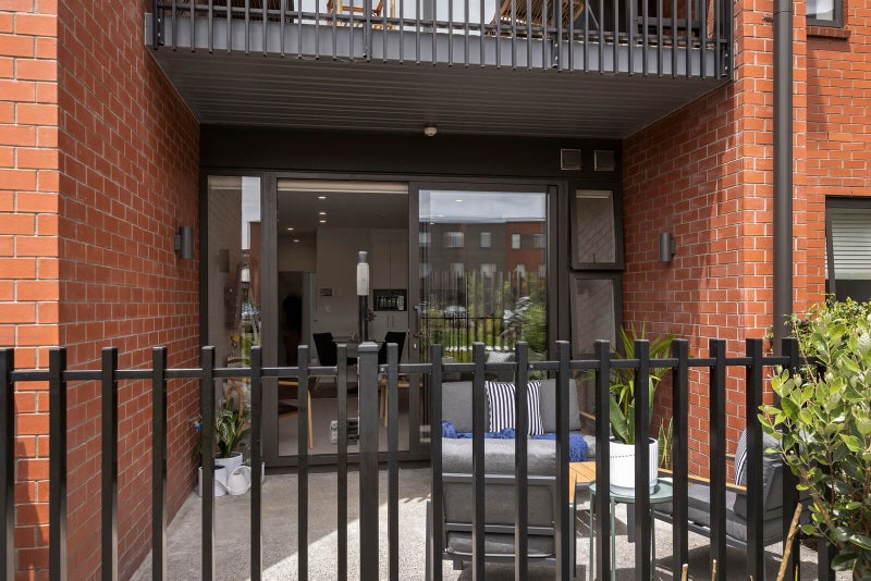 G05/0 Fraser Avenue, Northcote, Auckland - Carousel 2